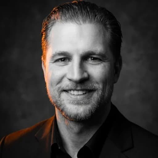 Matt Arnot, Director · Head of Growth